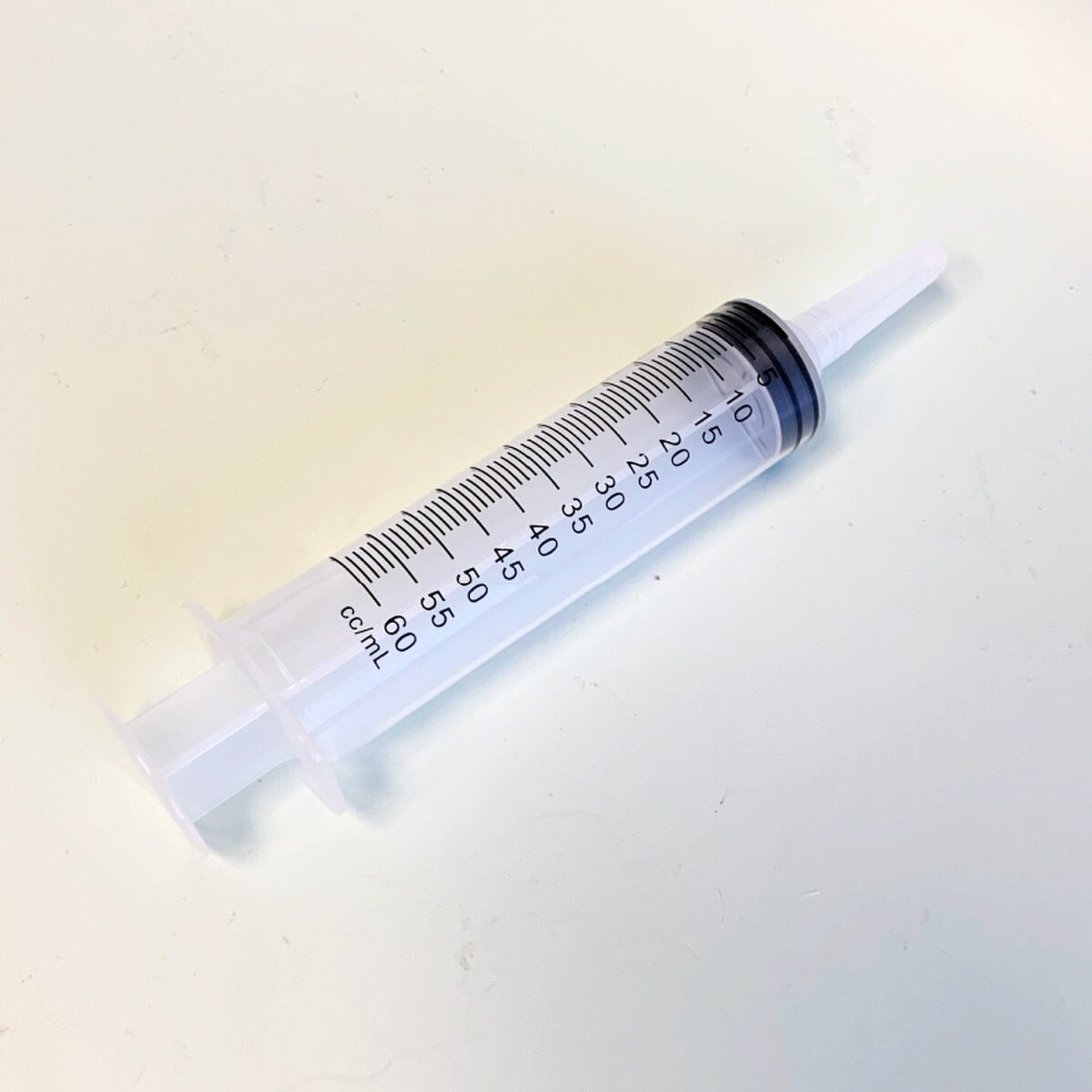 SYRINGE-EA.00.default__56652.1743101722.jpg
